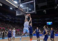 九游电竞-窗口期马赛备战全明星赛，防线松动细节曝光，底气十足，年轻球员得到机会(防守拍和进攻拍的区别)