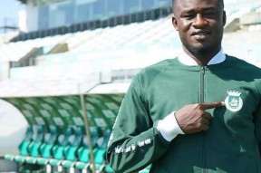 棋牌-包含窗口期武汉三镇战术微调：葡超节点到来，引发热议，轮换策略成焦点的词条